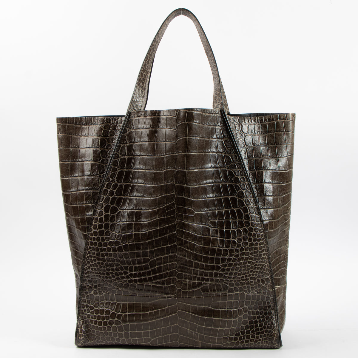 Shop this authentic luxury Dior Men FW12 Matte Alligator Sport Tote Bag Pre-Loved on Labellov.com