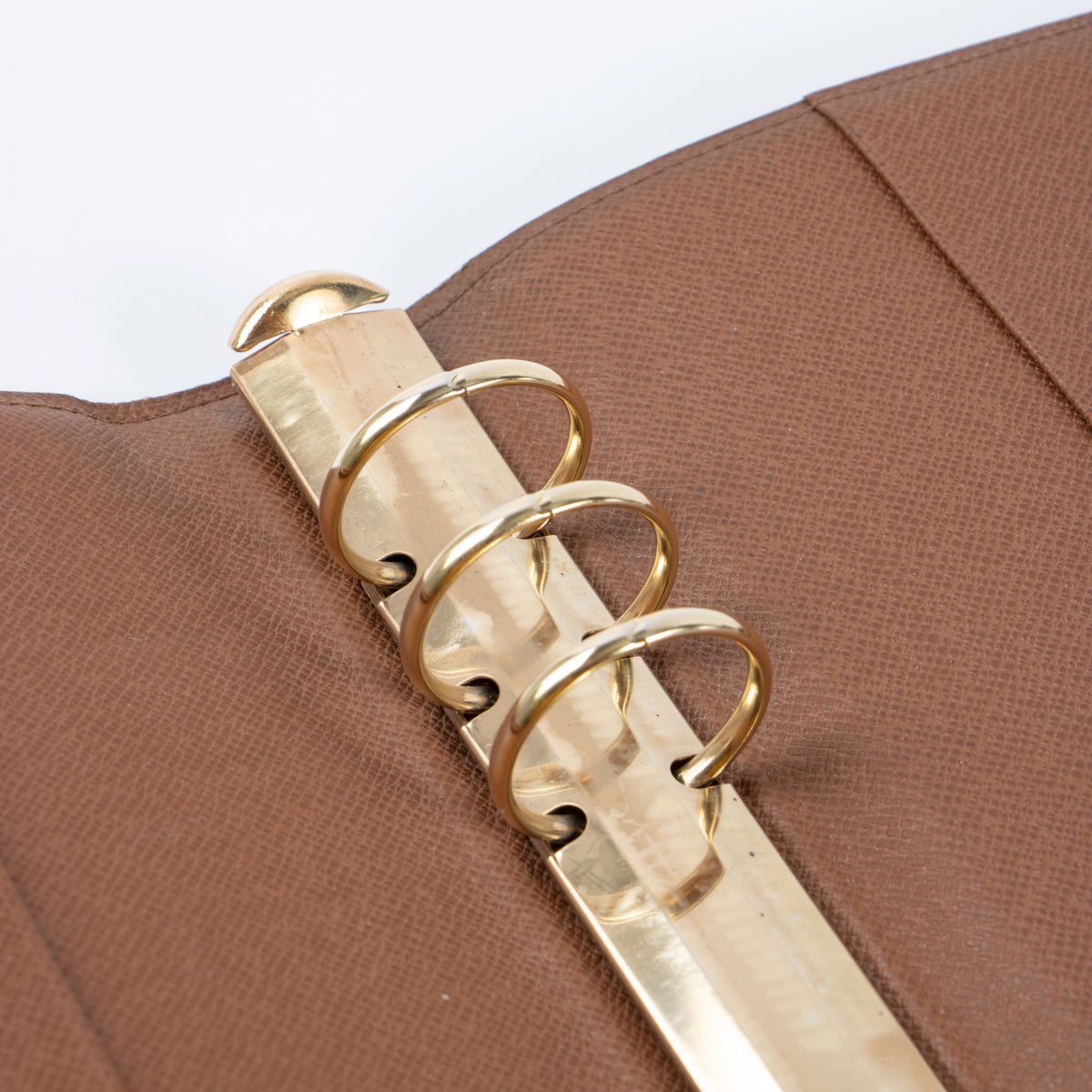 Shop this authentic Louis Vuitton Monogram Large Ring Agenda Cover pre-loved on Labellov.com 