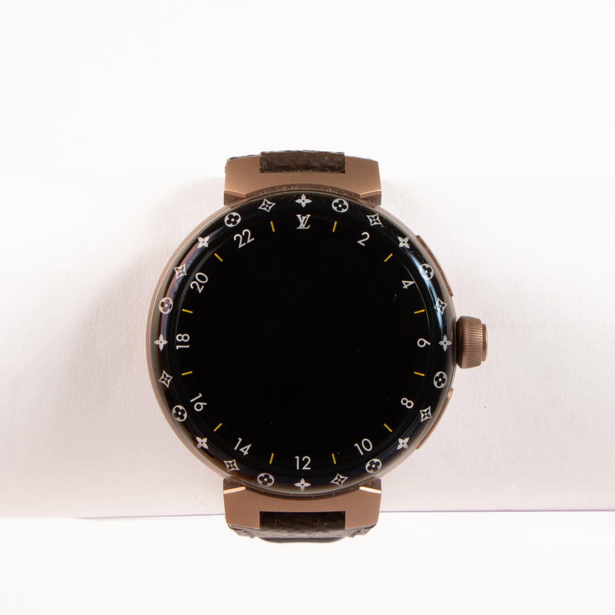 Shop this authentic Louis Vuitton Tambour Horizon Light Up Connected Watch pre-loved on Labellov.com