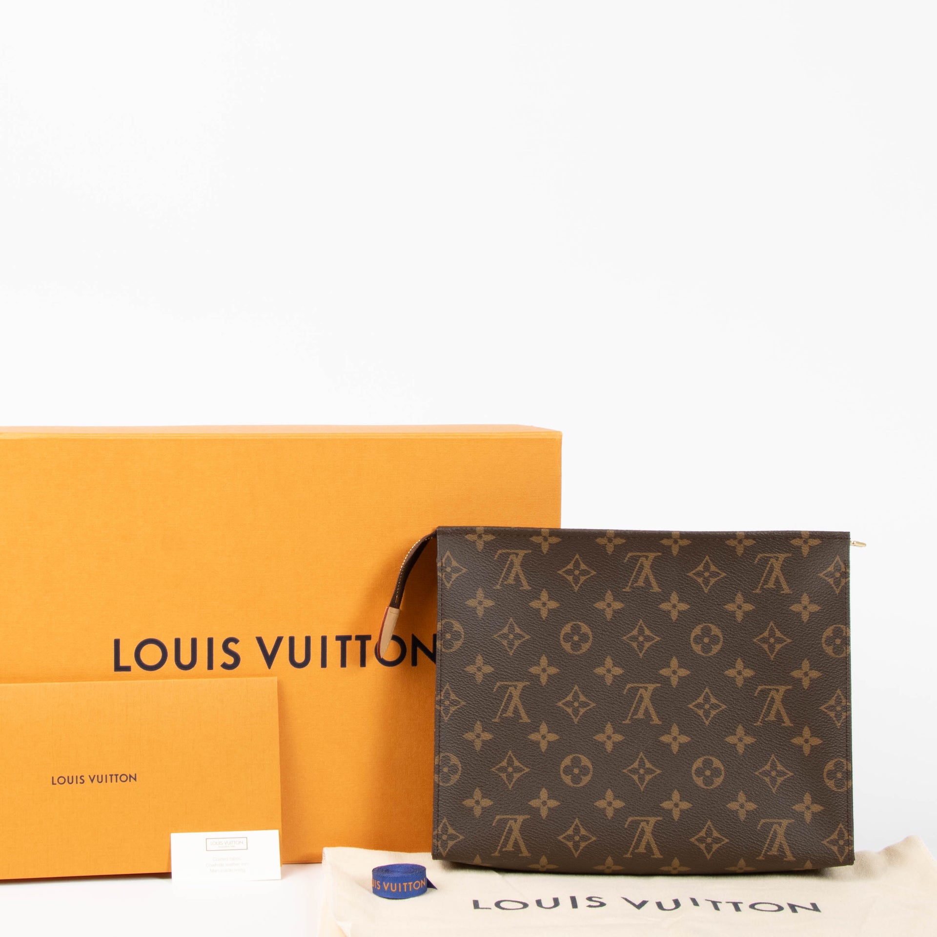 Louis Vuitton Monogram Poche Toilette 26