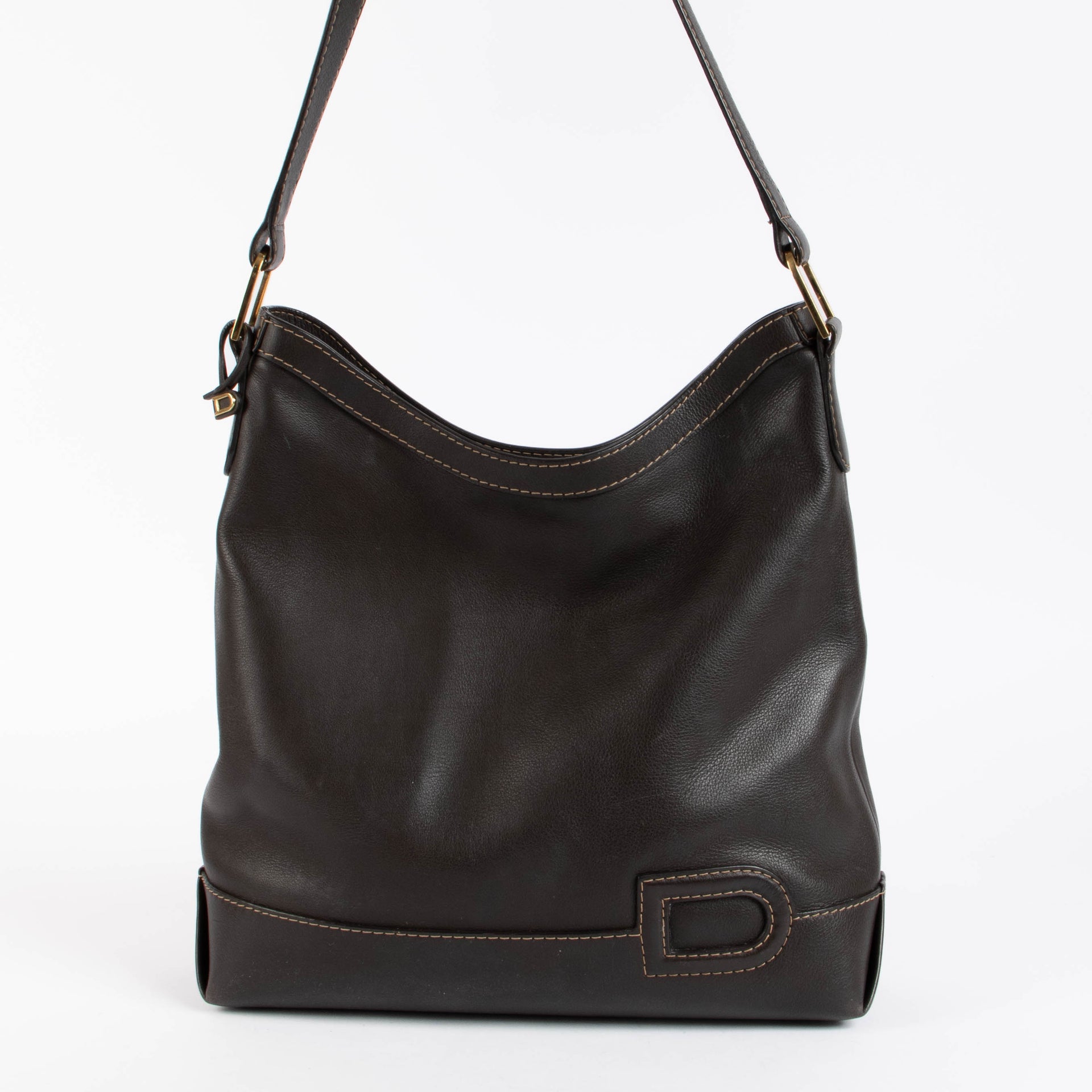 Shop this authentic Delvaux Vintage Chocolat Grand Place Tote Bag pre-loved on Labellov.com 