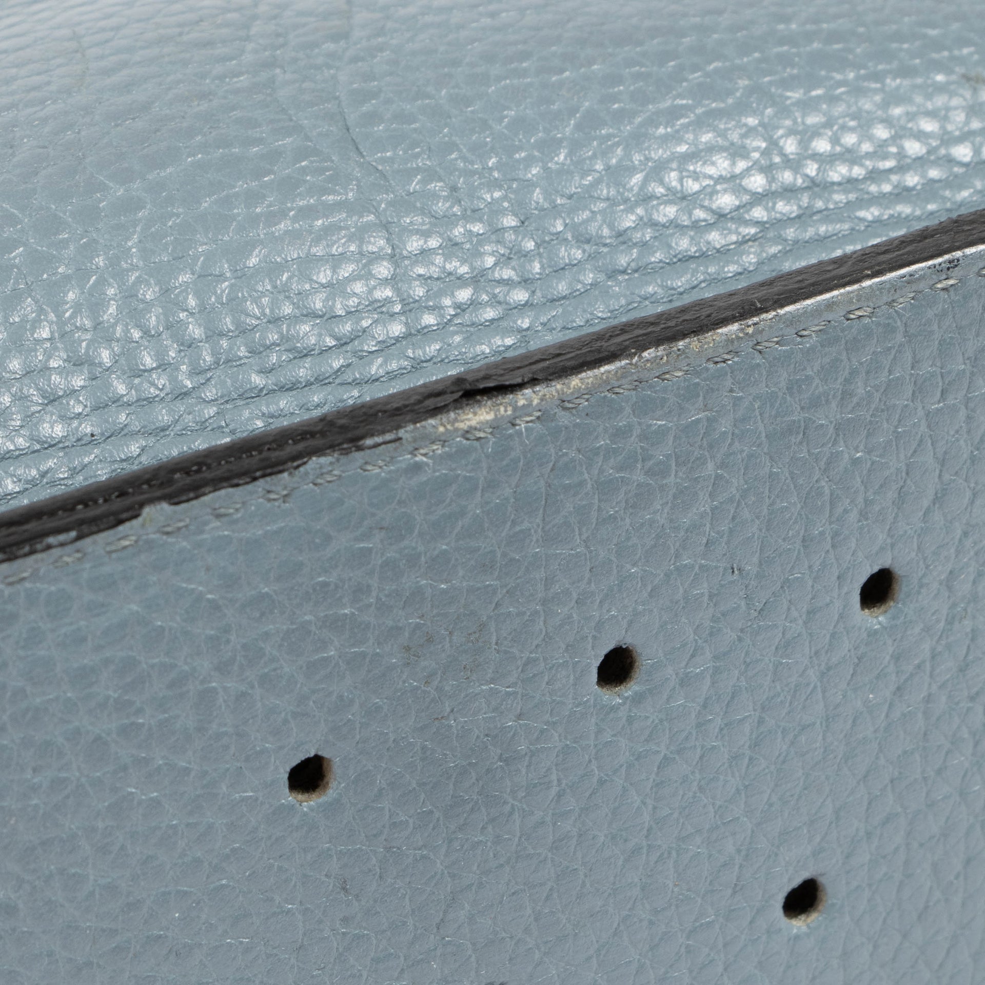 Delvaux Vintage Niagara Leather Pin Bag