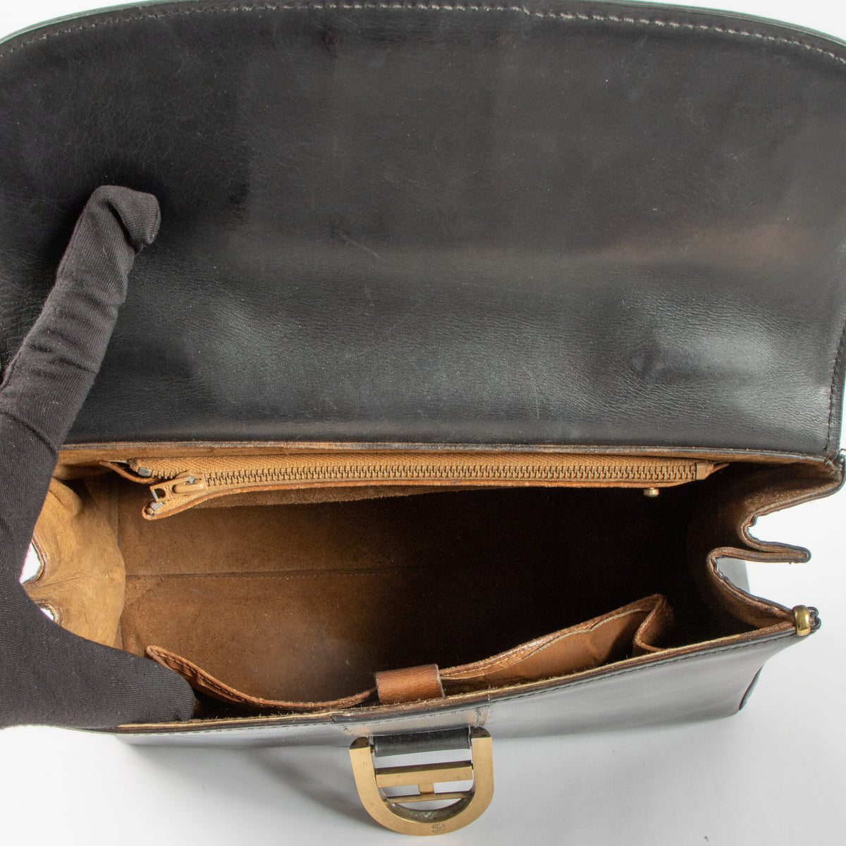 Shop the authentic Delvaux Vintage Black MM Brillant Top Handle second hand on Labellov.com!