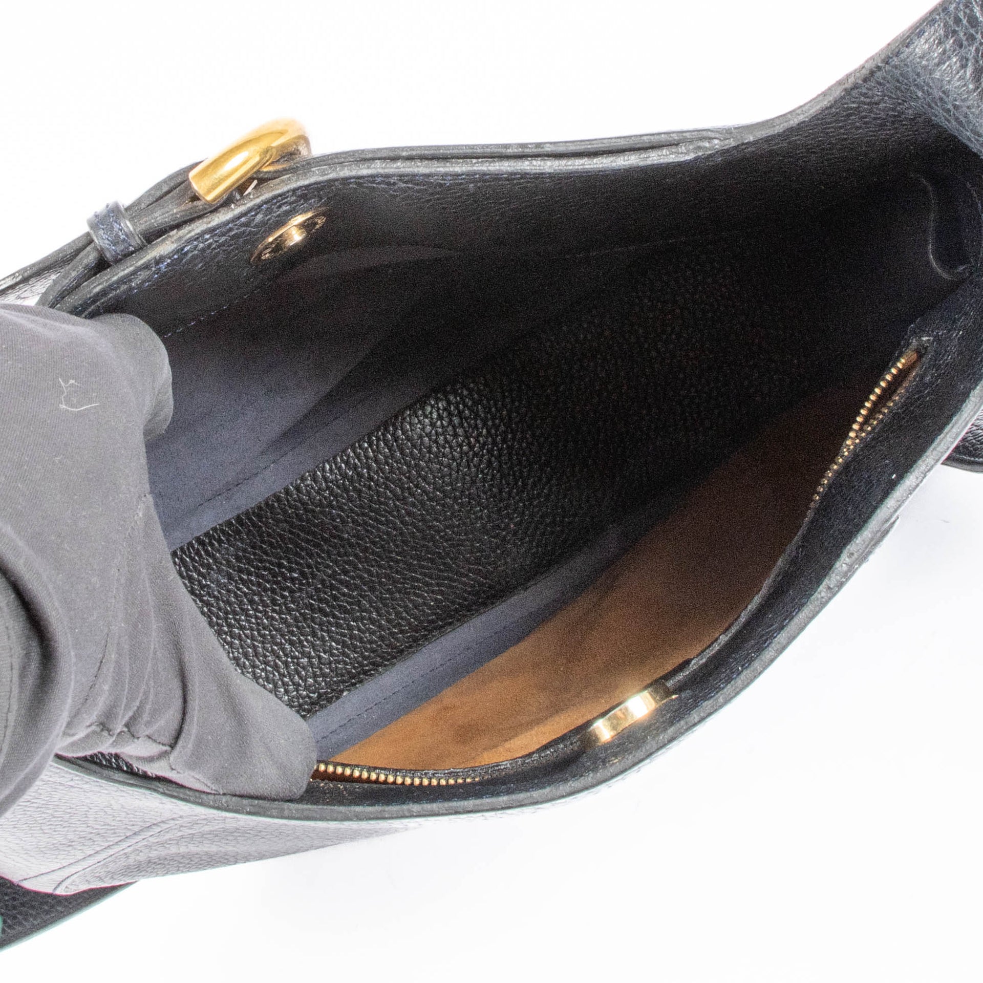 Shop the authentic Delvaux Leather Marine Souverain Crossbody Bag second hand on Labellov.com