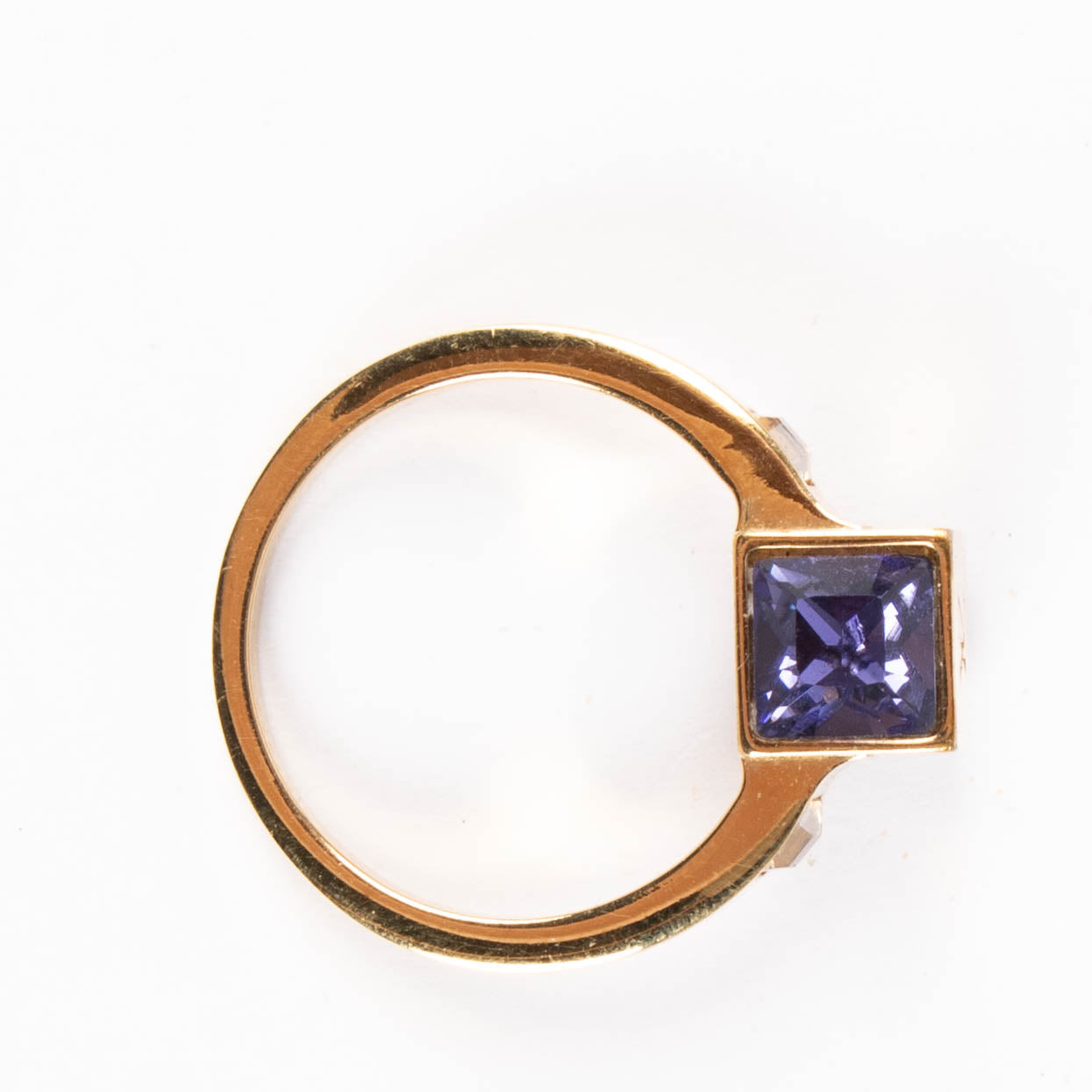 Louis Vuitton バーグ ギャンブル キューブ ゴールドトーンリング Louis Vuitton Gold Gamble Cube Crystal Ring - Size 56 – Labellov