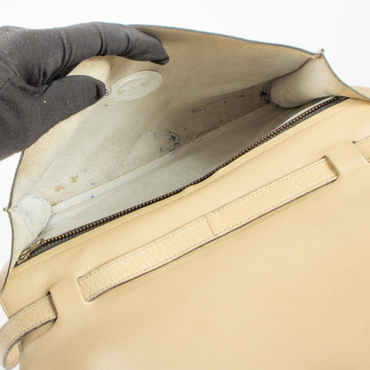 Shop this authentic Delvaux Vintage Beige Leather Shoulder Bag Pre-Loved on Labellov.com