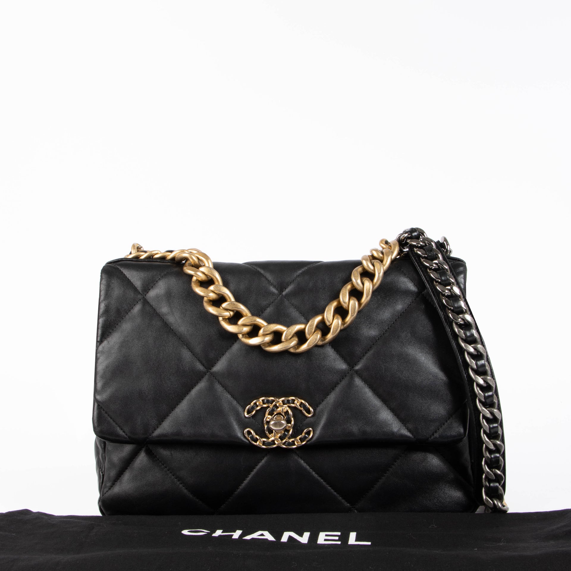 Shop the authentic Chanel Black Large 19 Shoulder Bag second hand on Labellov.com