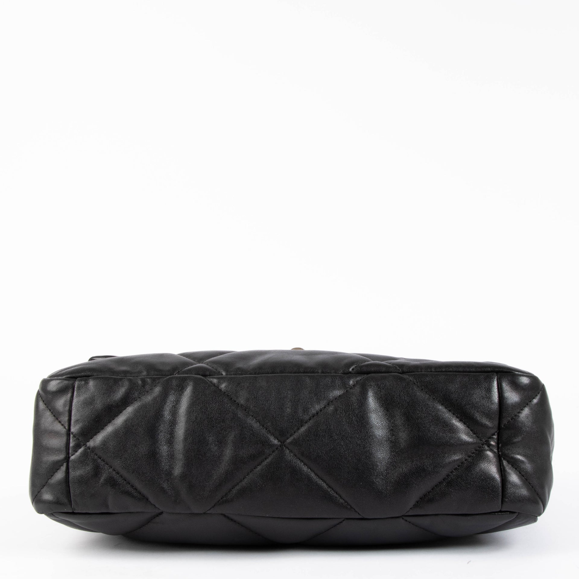 Shop the authentic Chanel Black Large 19 Shoulder Bag second hand on Labellov.com