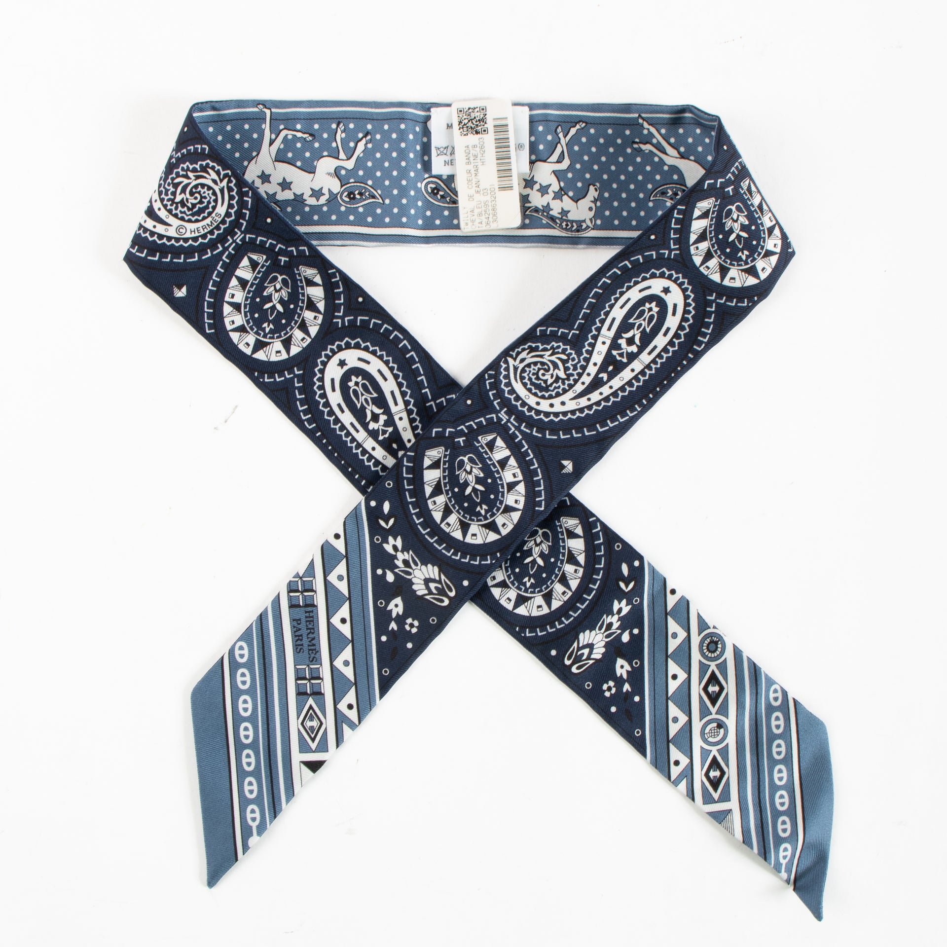 Shop the authentic Hermès Dark Light Multicolour Silk Twilly on Labellov.com !