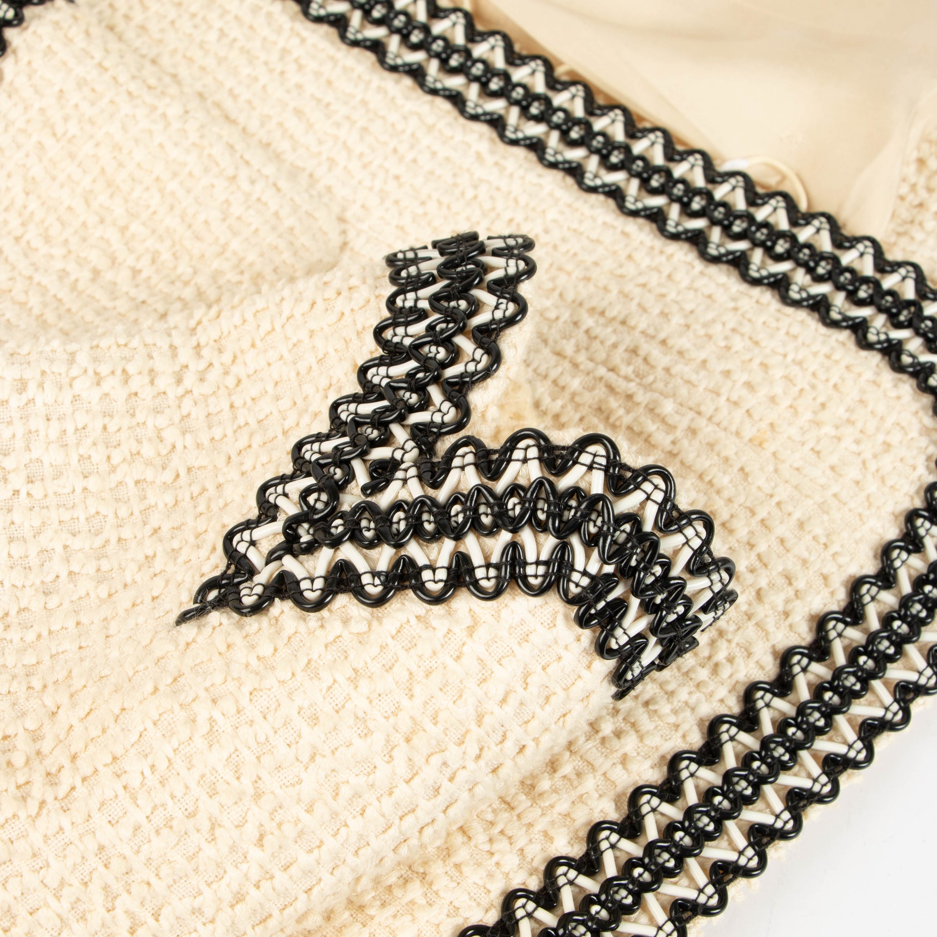 Shop this 100% authentic Chanel 94P Beige Tweed Jacket/Skirt Set at Labellov.com