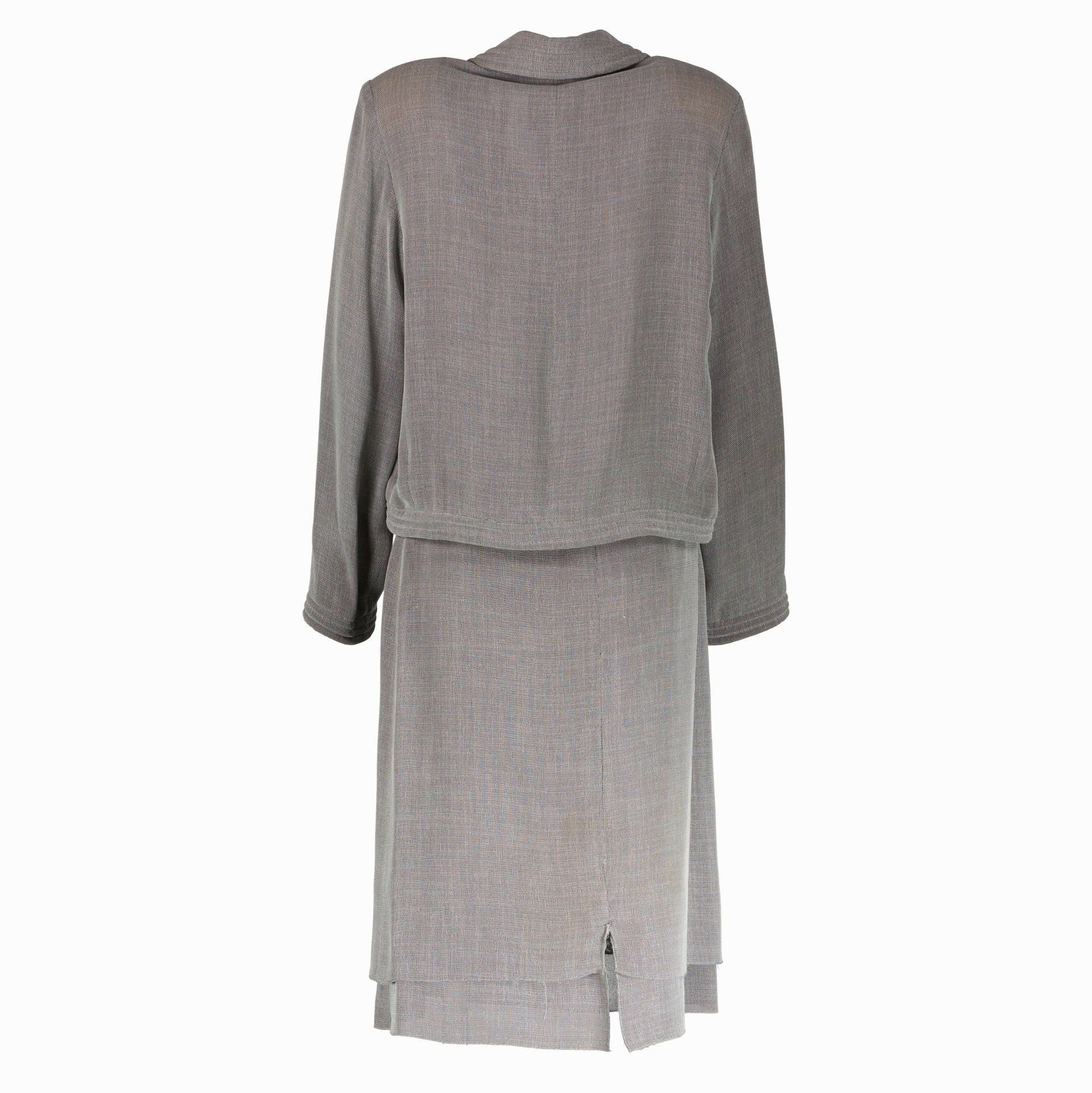 Shop the authentic Chanel 99P Grey Jacket/Skirt Set second hand on Labellov.com