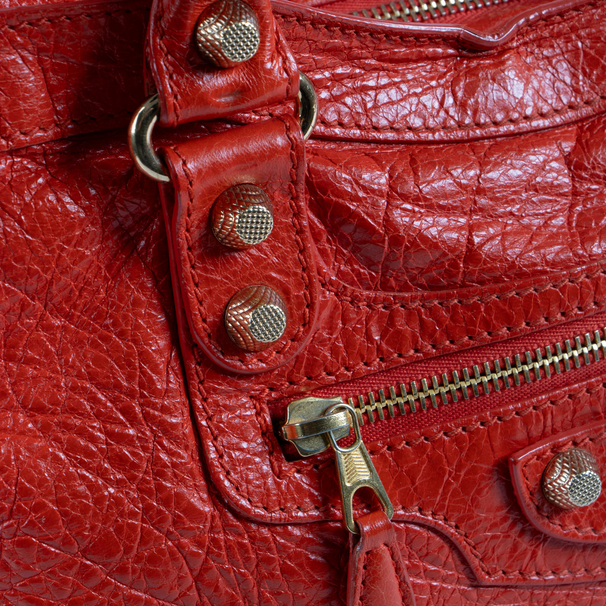 Shop this authentic Balenciaga Vermillon Arena Giant 12 Medium City Bag pre-loved on Labellov.com