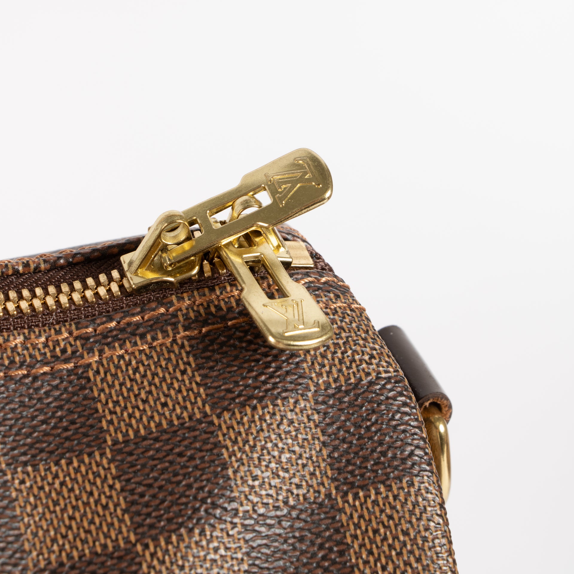 Louis Vuitton Damier Ebene Speedy 35 Bag