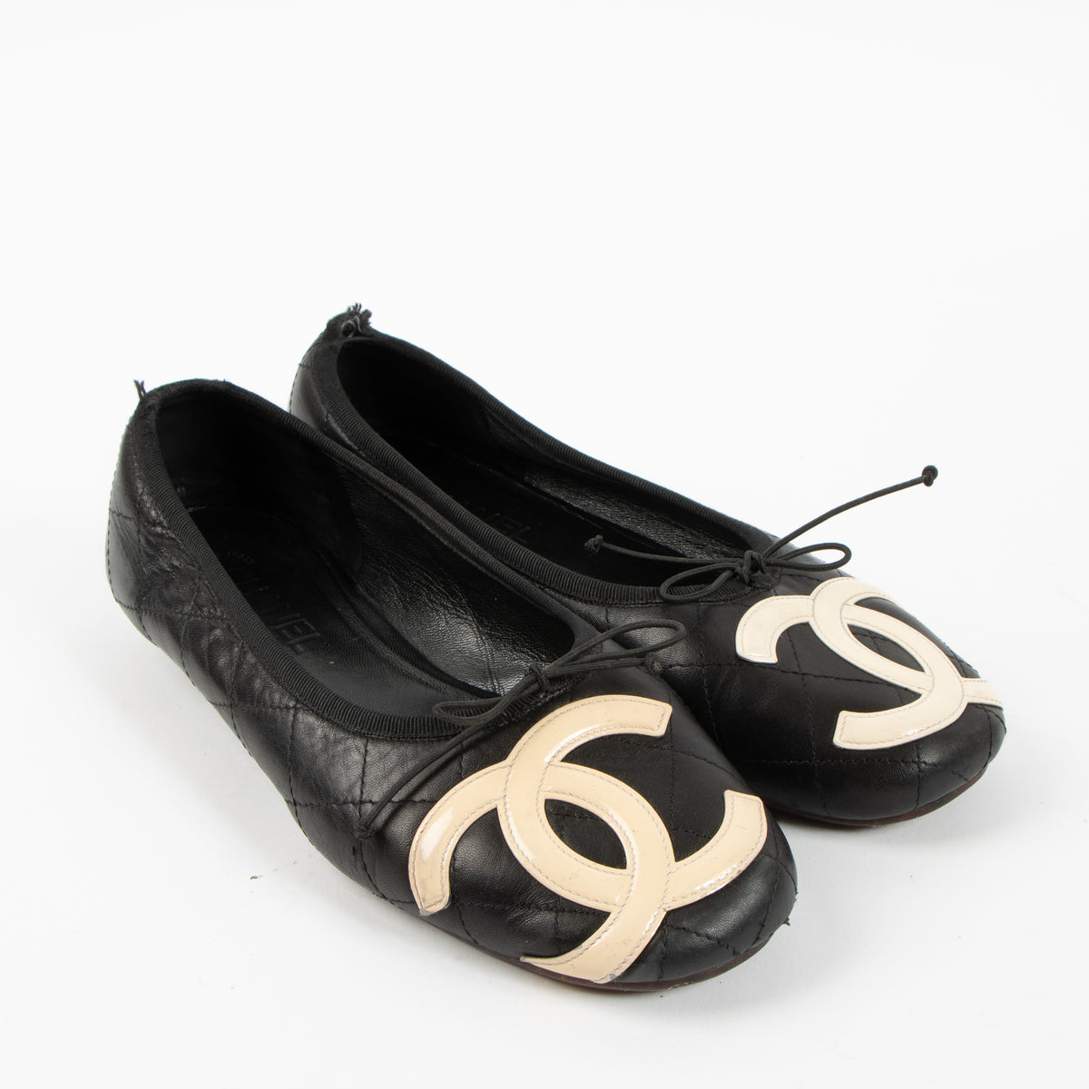 Shop this authentic Chanel Black Ligne Cambon Ballerinas pre-loved on Labellov.com
