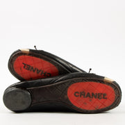 Shop this authentic Chanel Black Ligne Cambon Ballerinas pre-loved on Labellov.com