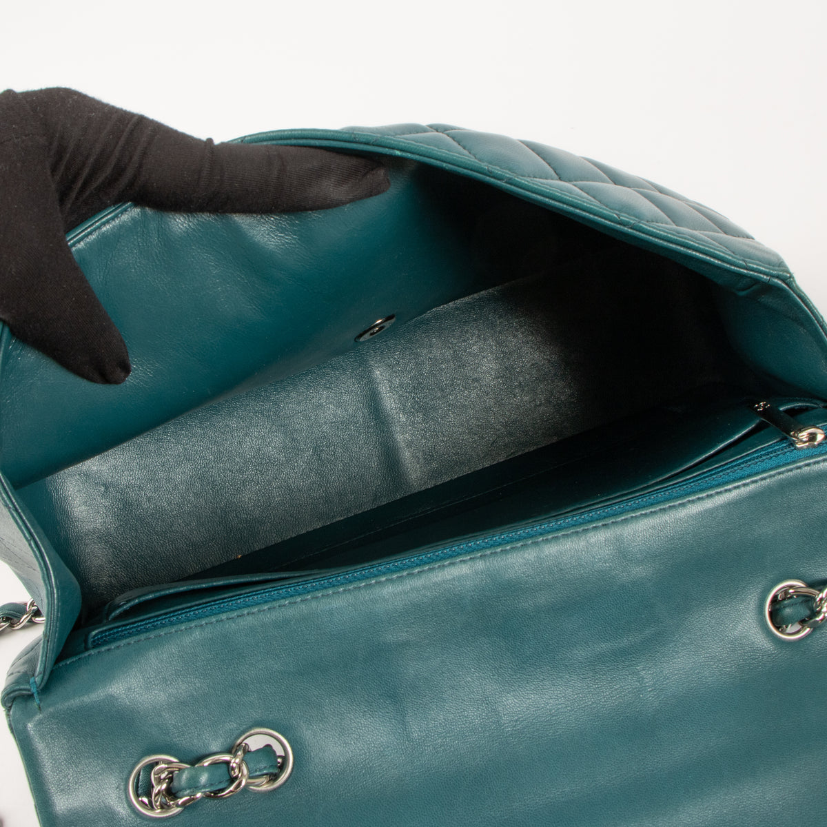 Shop this authentic luxury Chanel Teal Lambskin Large/Jumbo Classic Single Flap Bag pre-loved on Labellov.com