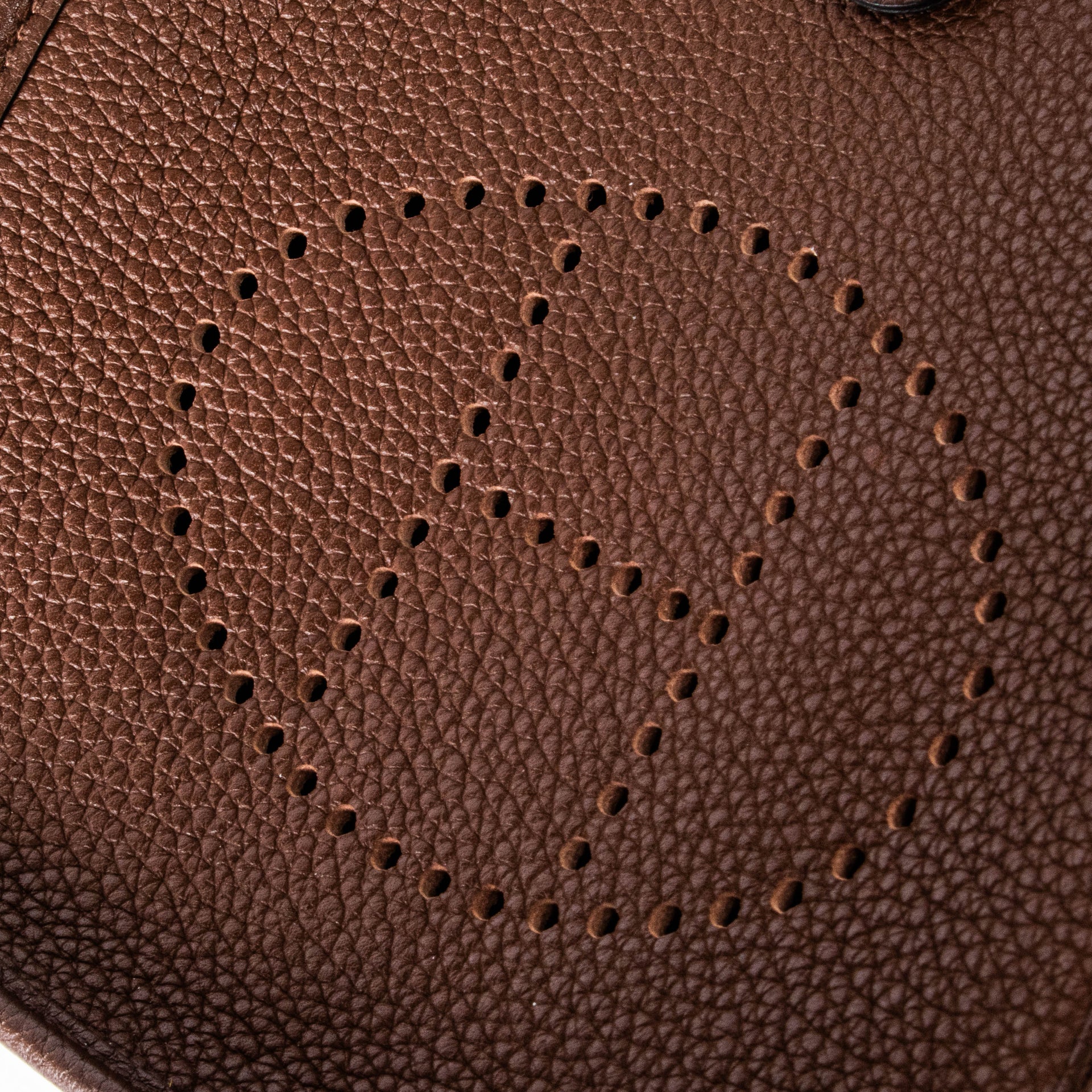 Shop this authentic Hermes Evelyne 16 Cacao Clemence PHW pre-loved on Labellov.com 