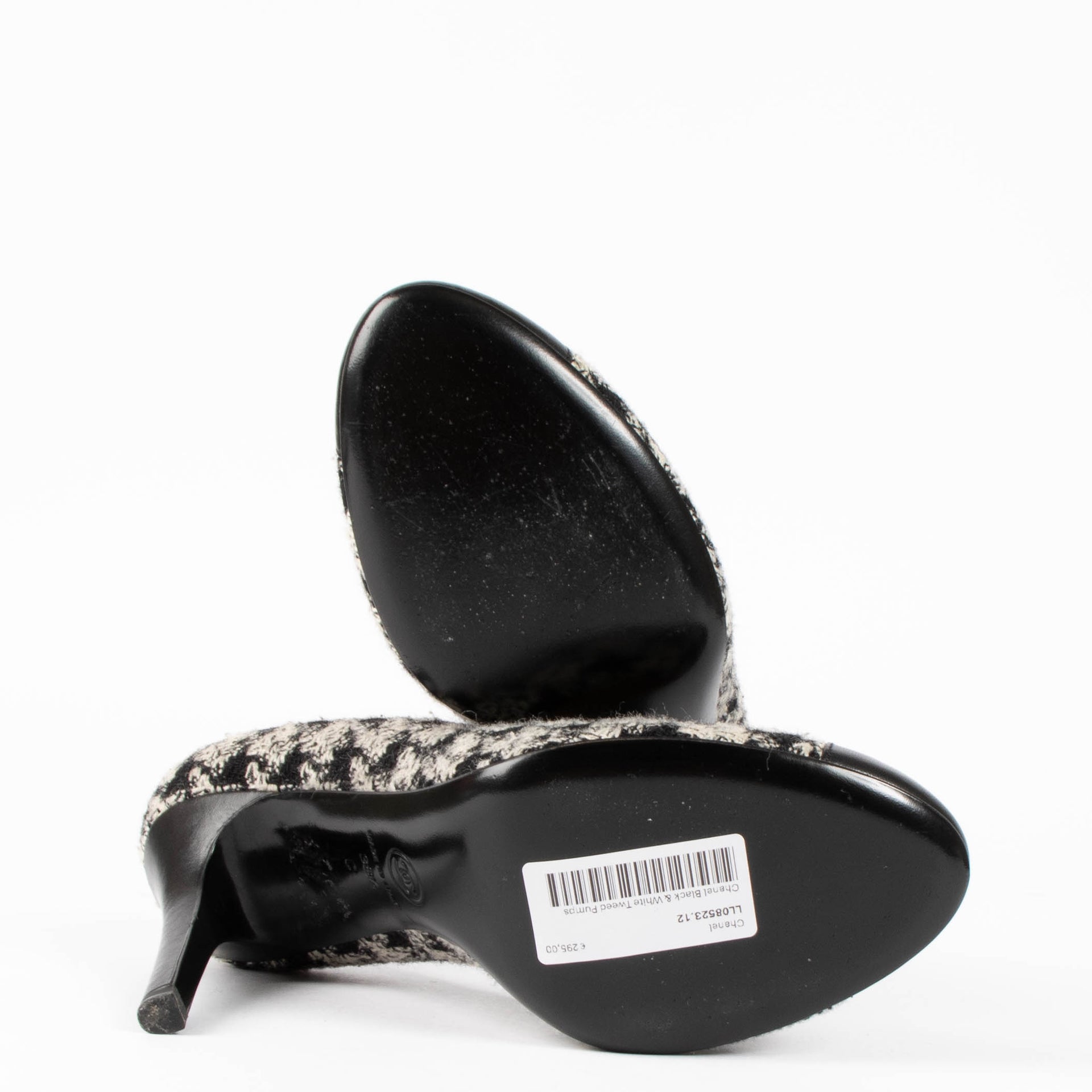 Chanel Black & White Tweed Pumps - Size 38,5