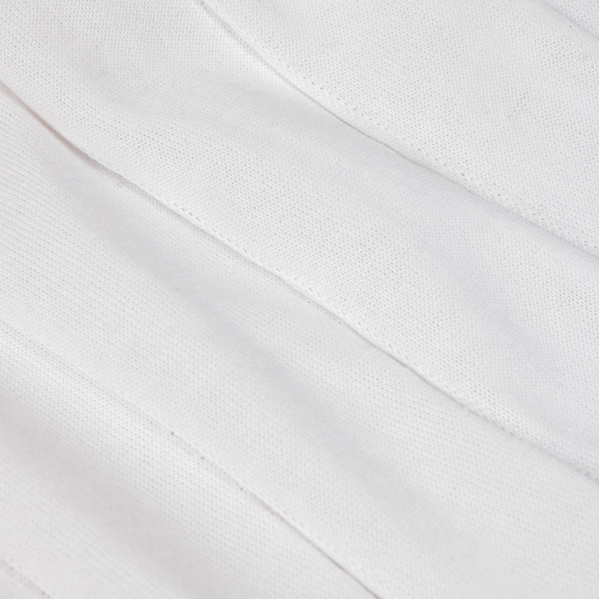 Shop this authentic Chanel White Top pre-loved on Labellov.com 
