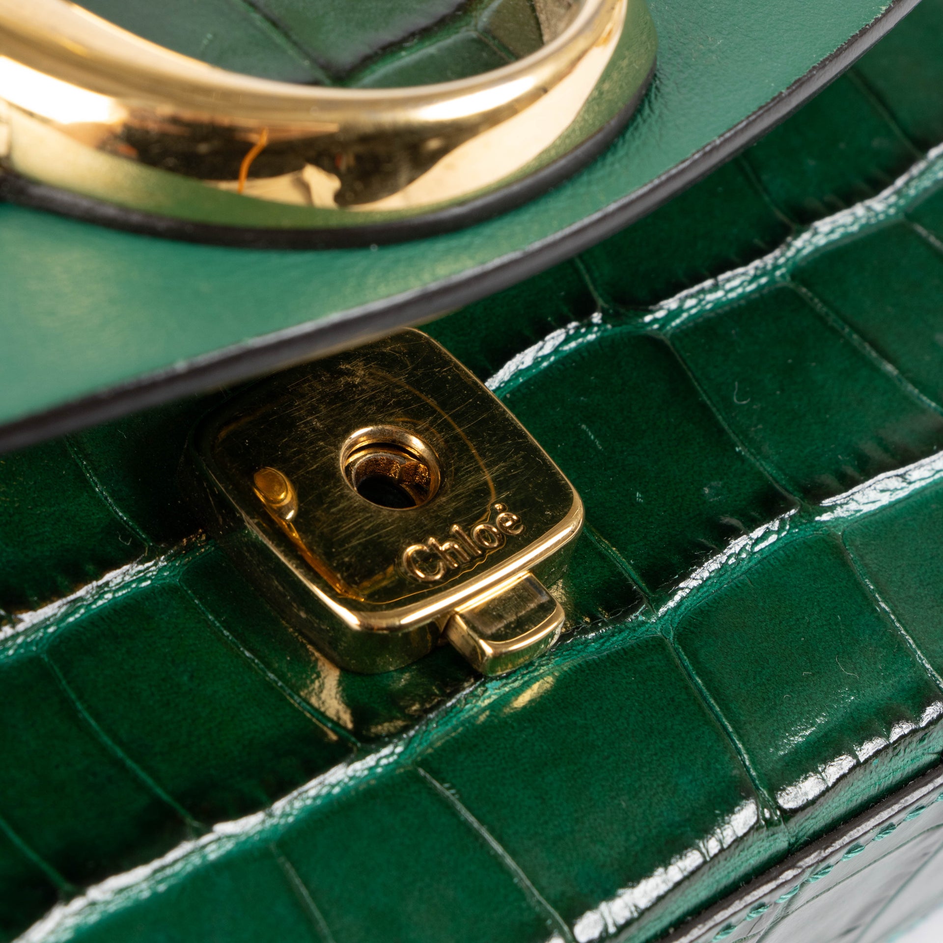 Shop this 100% authentic Chloé Green Croco Embossed C-Mini Bag at Labellov.com