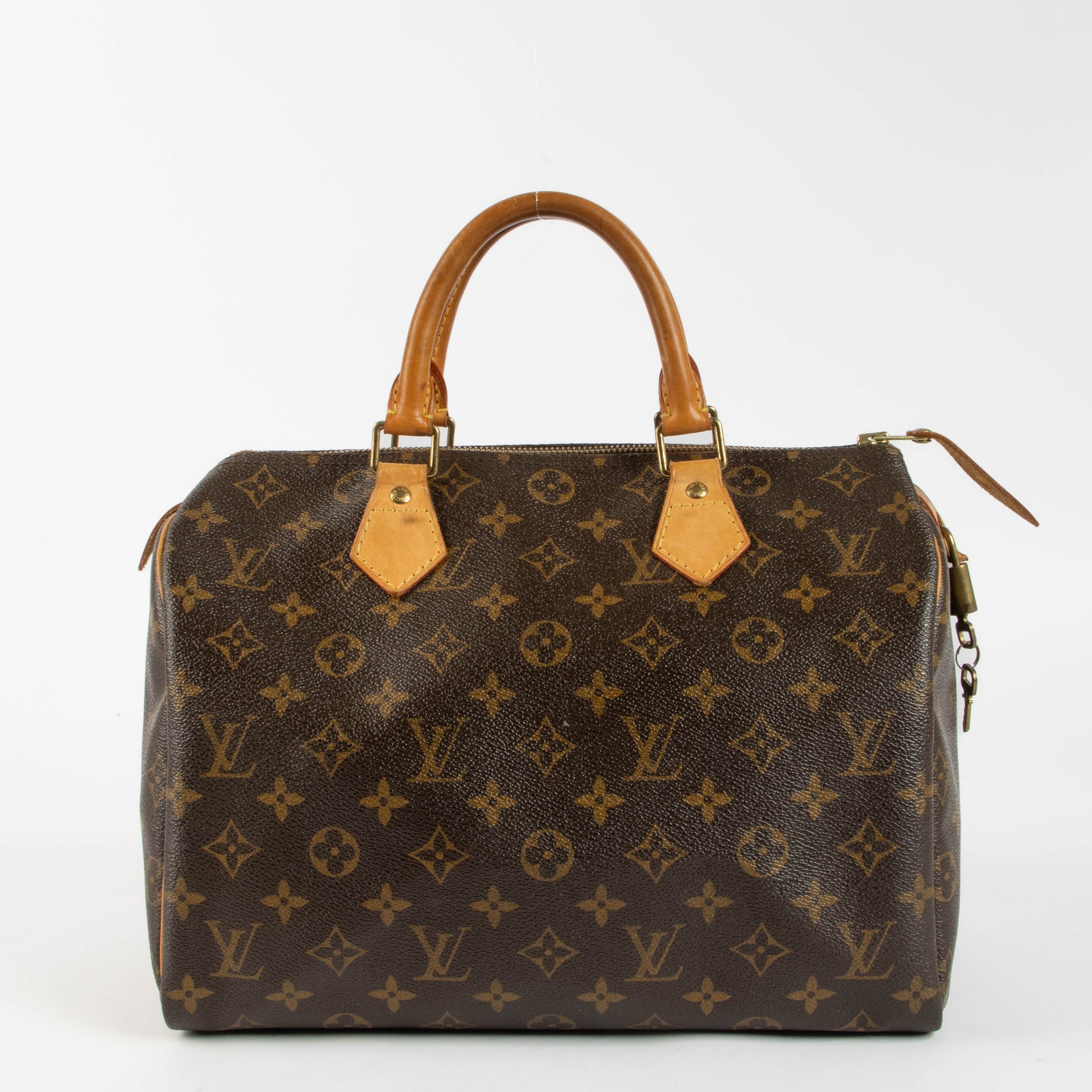 Shop this authentic Louis Vuitton Monogram Speedy 30 pre-loved on Labellov.com 