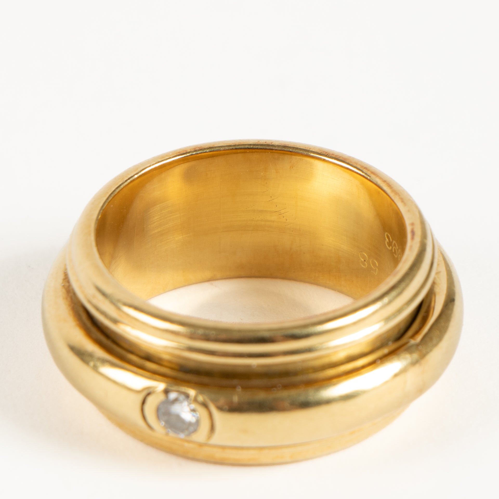 Piaget Yellow Gold 1 Diamond Possession Large Ring - Size 58