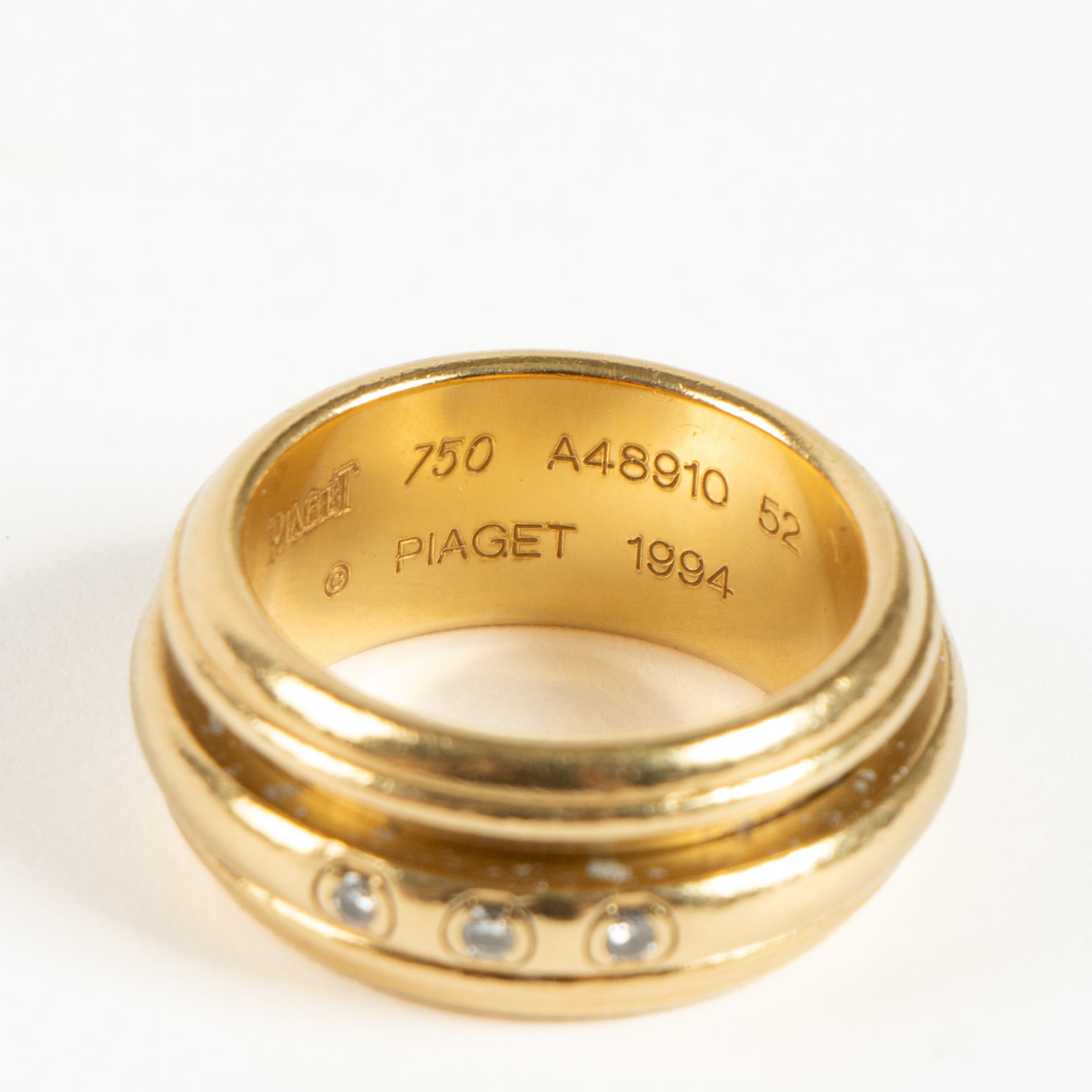 Piaget Yellow Gold 3 Diamonds Possession Medium Ring - Size 52