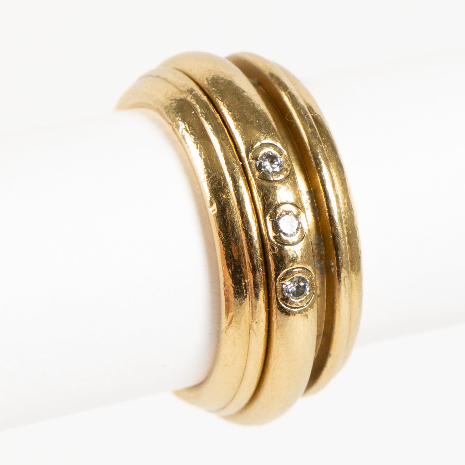 Piaget Yellow Gold 3 Diamonds Possession Medium Ring - Size 52