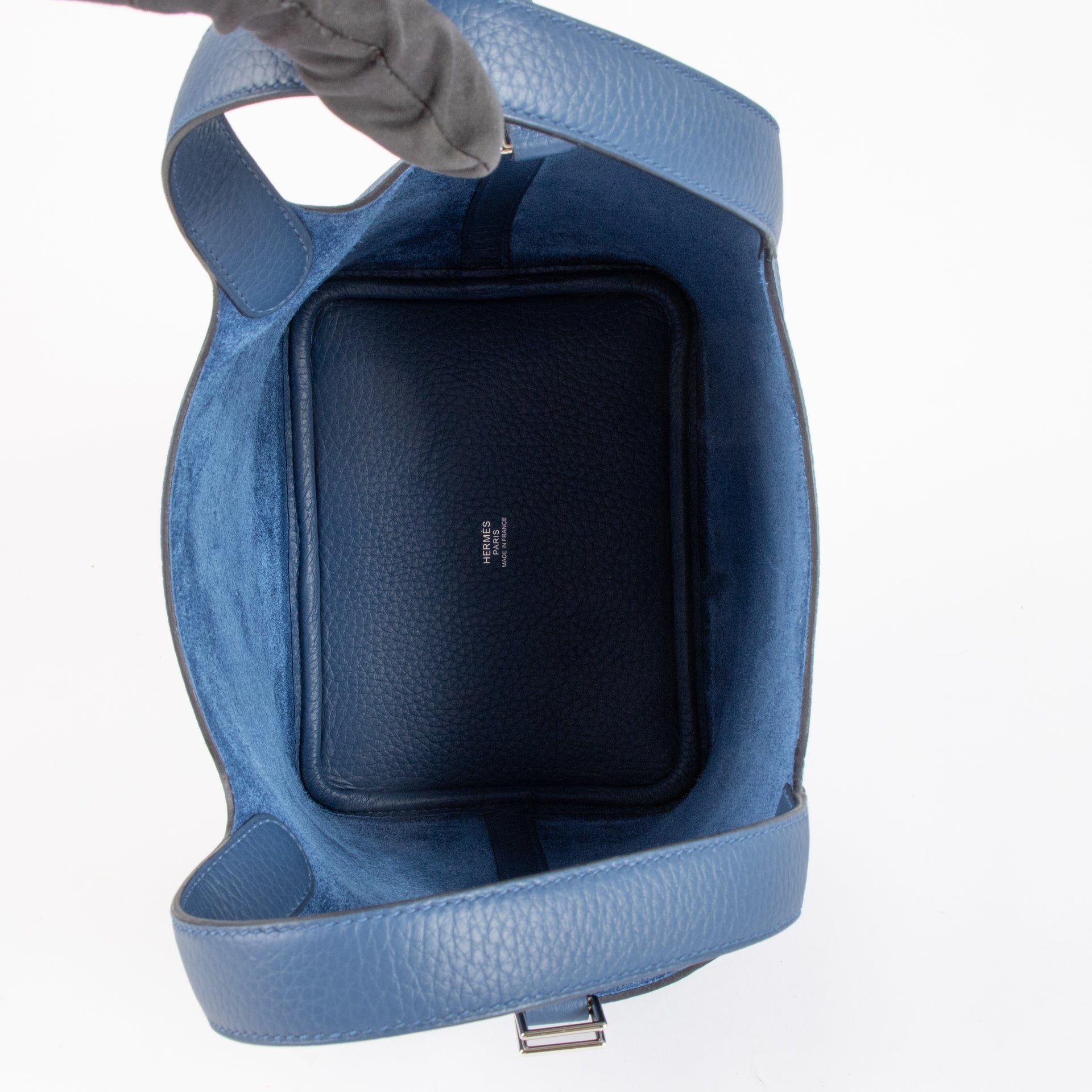 Hermès Picotin Lock 18 Bleu Tie Clemence PHW