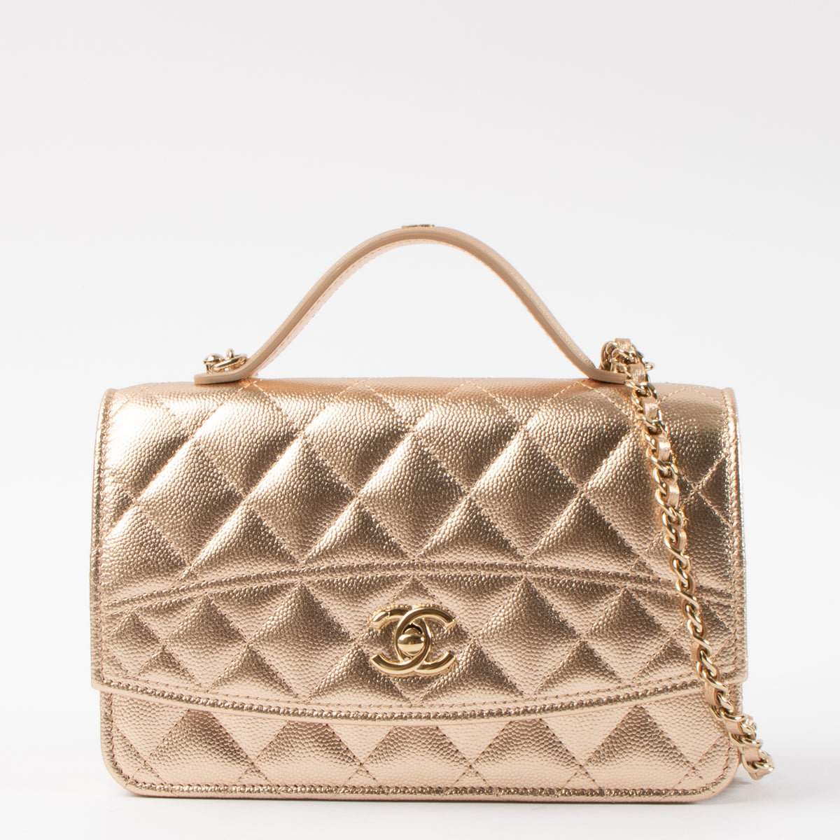 Shop this authentic Chanel 26C Metallic Rose Gold Caviar Wallet On Chain Bag pre-loved on Laballov.com