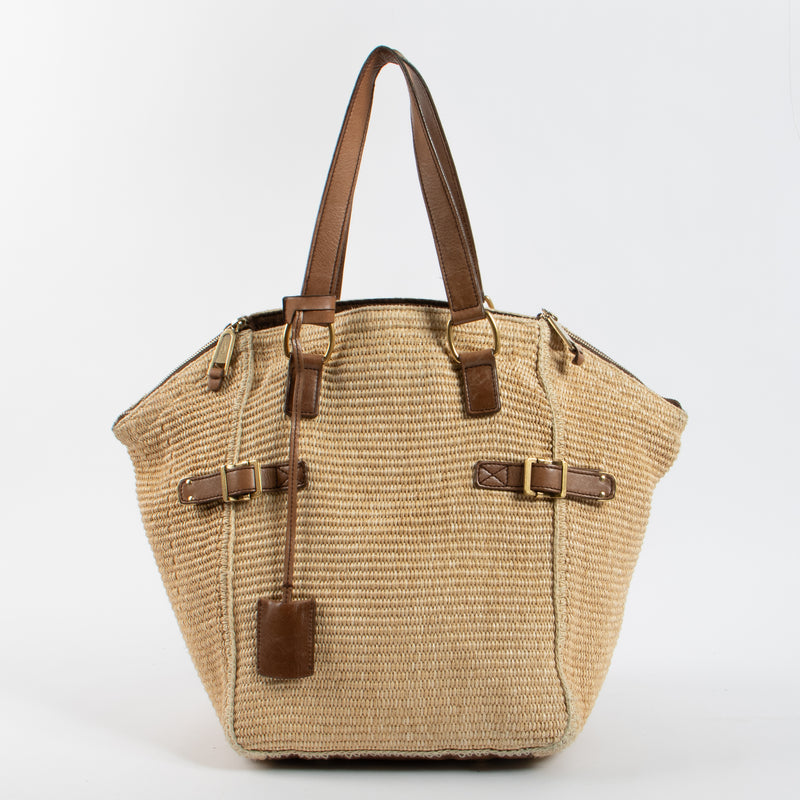 Shop the authentic Saint Laurent Beige Raffia Downtown Bag second hand on Labellov.com!