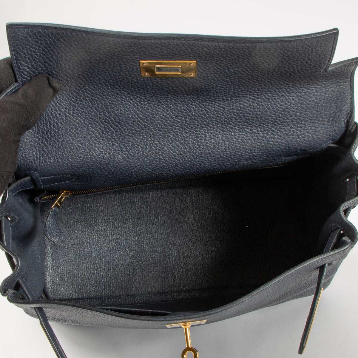 Hermes Kelly 28 Bleu Nuit Togo GHW