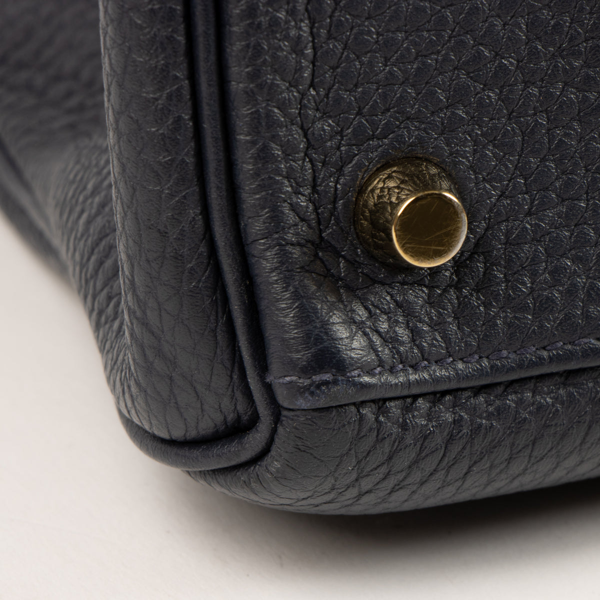 Hermes Kelly 28 Bleu Nuit Togo GHW