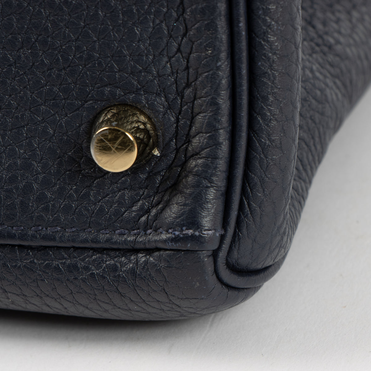 Hermes Kelly 28 Bleu Nuit Togo GHW