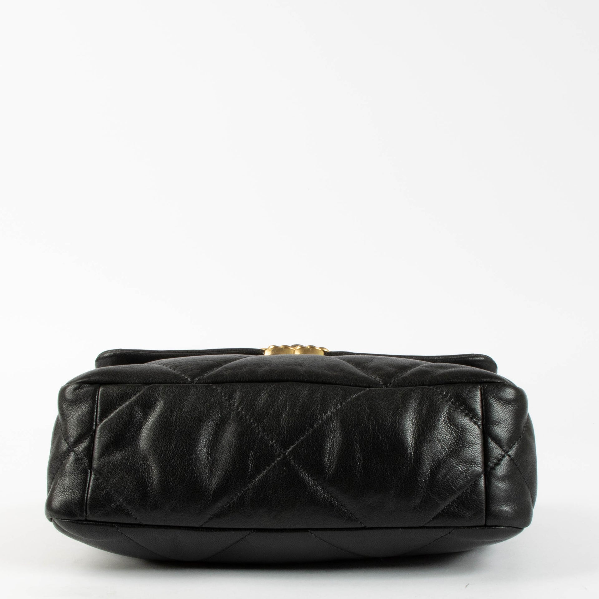 Shop the authentic Chanel Black Goatskin Small Chanel 19 Bag second hand on Labellov.com