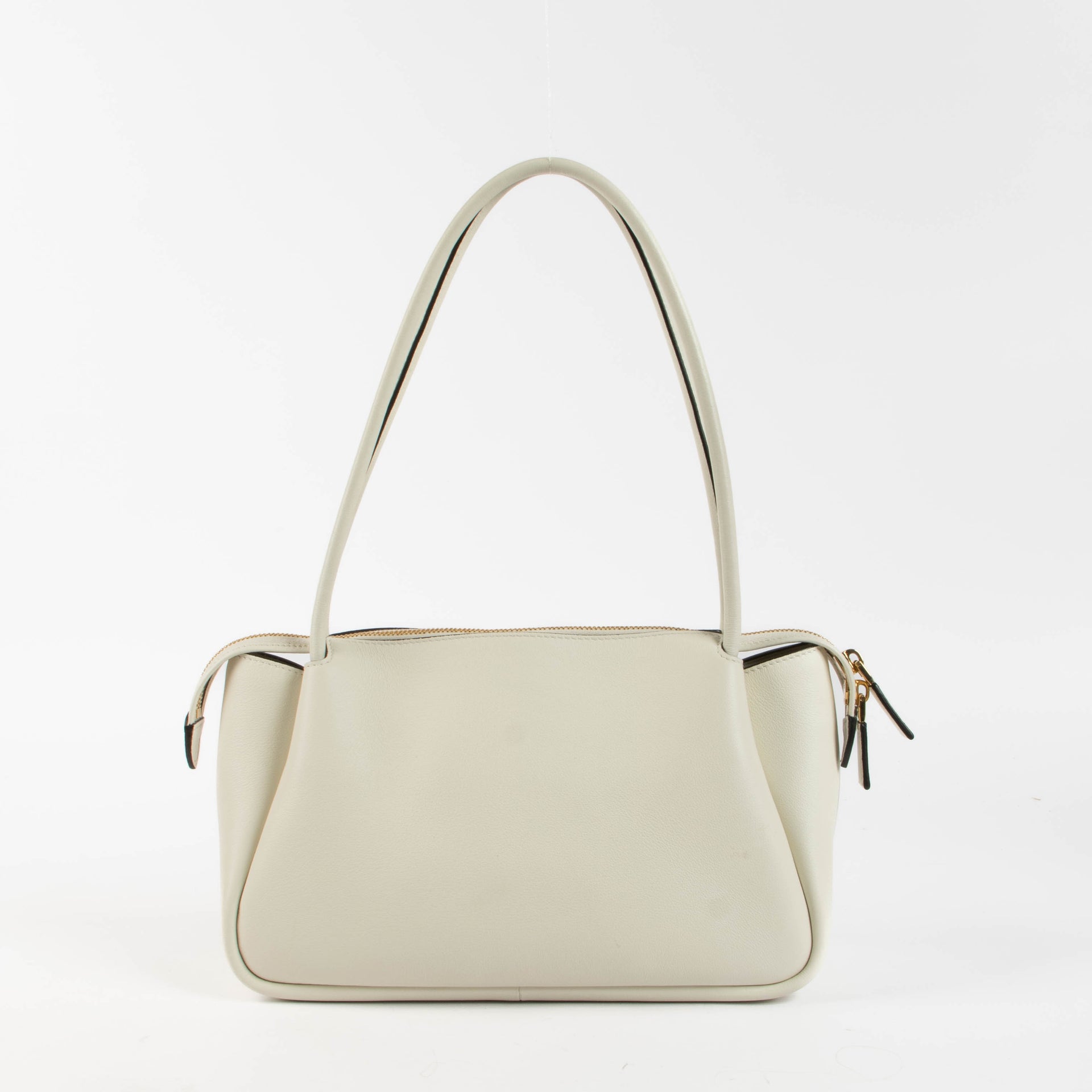 Shop the authentic Prada White Leather Medium Darling Shoulder Bag second hand on Labellov.com
