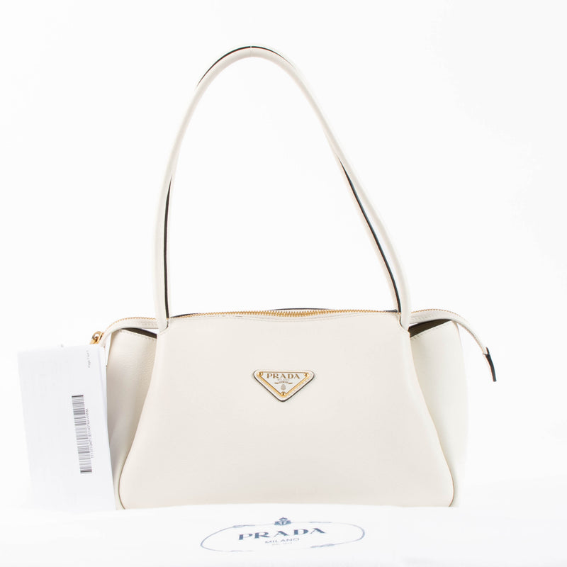 Shop the authentic Prada White Leather Medium Darling Shoulder Bag second hand on Labellov.com