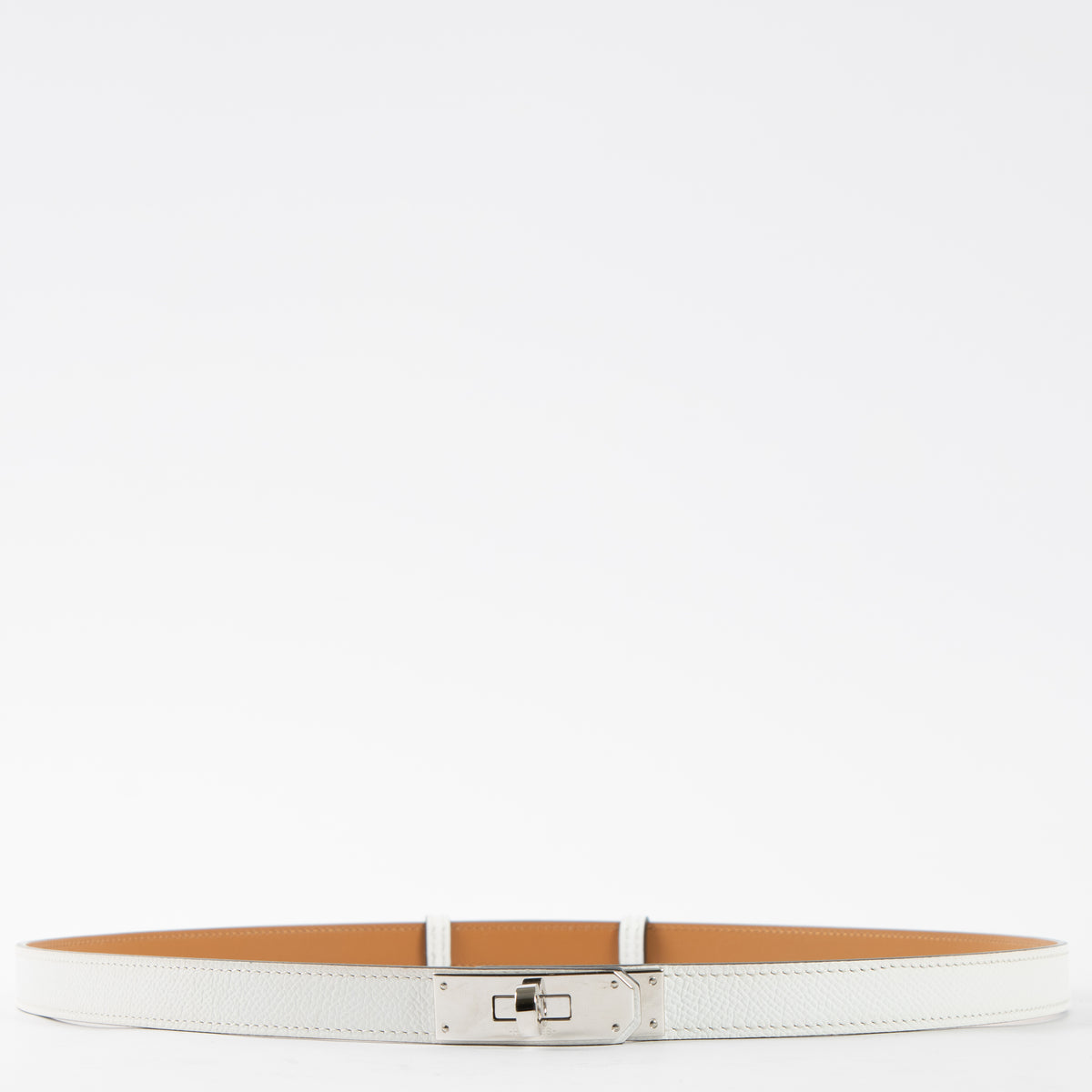 Shop this authentic Hermes Kelly 18 Belt White Epsom PHW pre-loved on Labellov.com