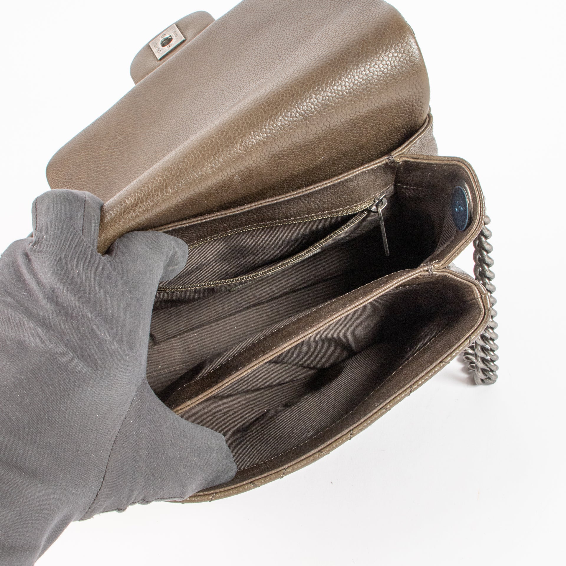 Shop the authentic Chanel Brown Calfskin Small Rock Flap Bag on Labellov.com !
