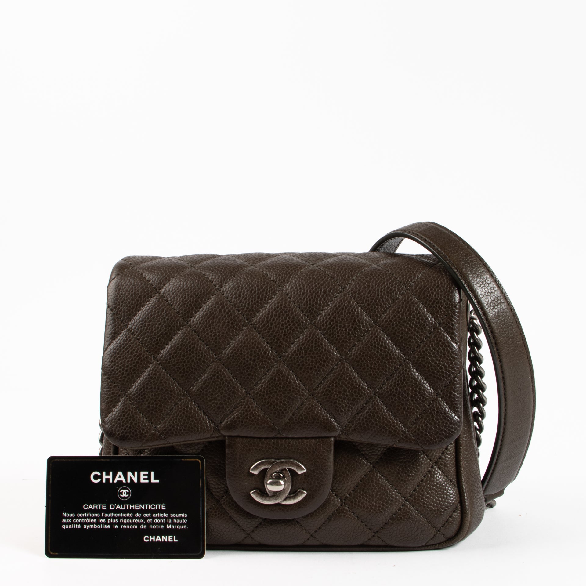 Shop the authentic Chanel Brown Calfskin Small Rock Flap Bag on Labellov.com !