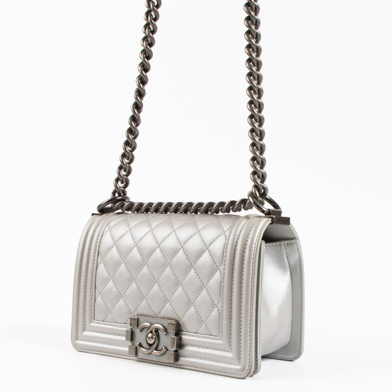 Shop the authentic Chanel Silver Calfskin Small Boy Chanel Bag on Labellov.com !