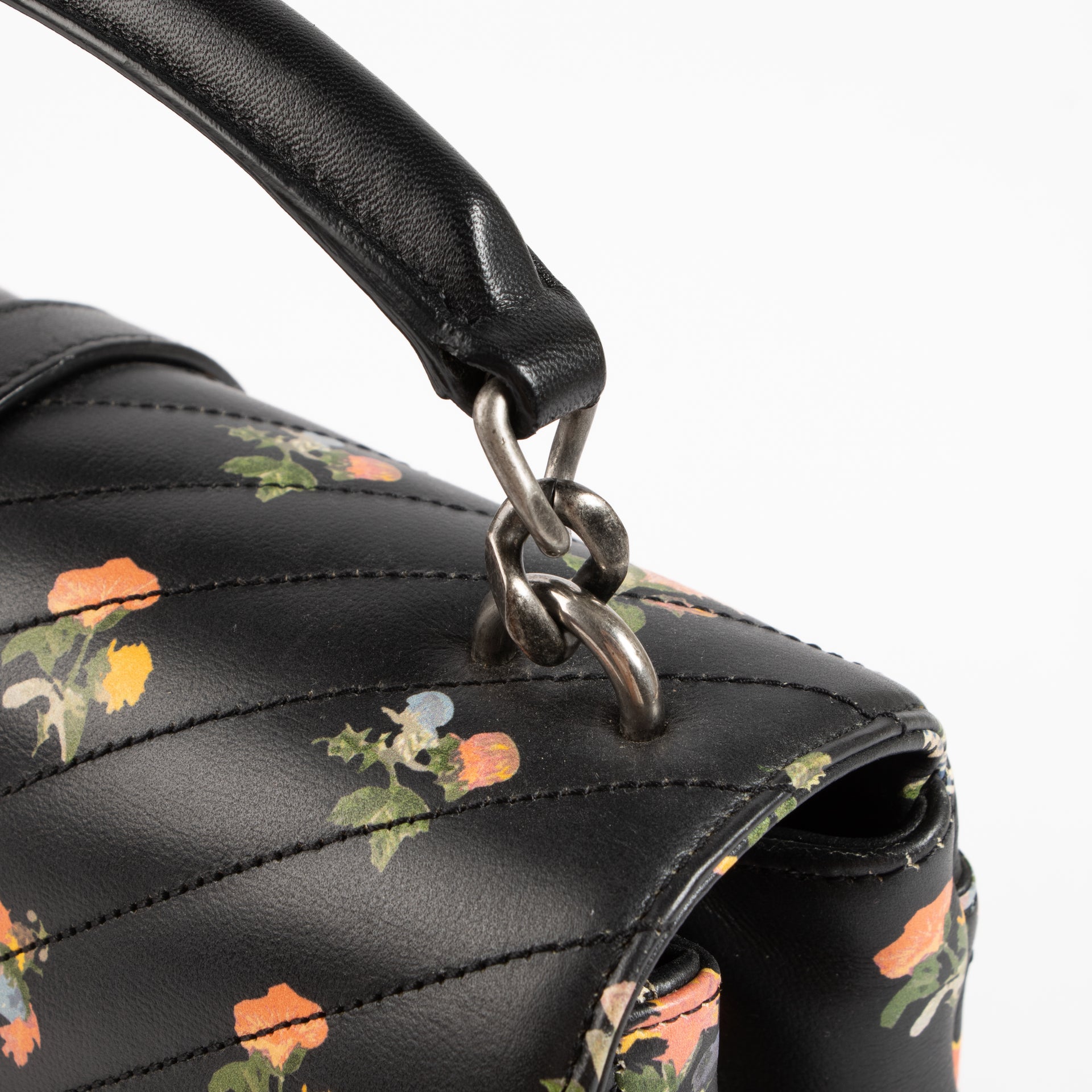 Shop the authentic Saint Laurent Black Floral Medium College Bag on Labellov.com !