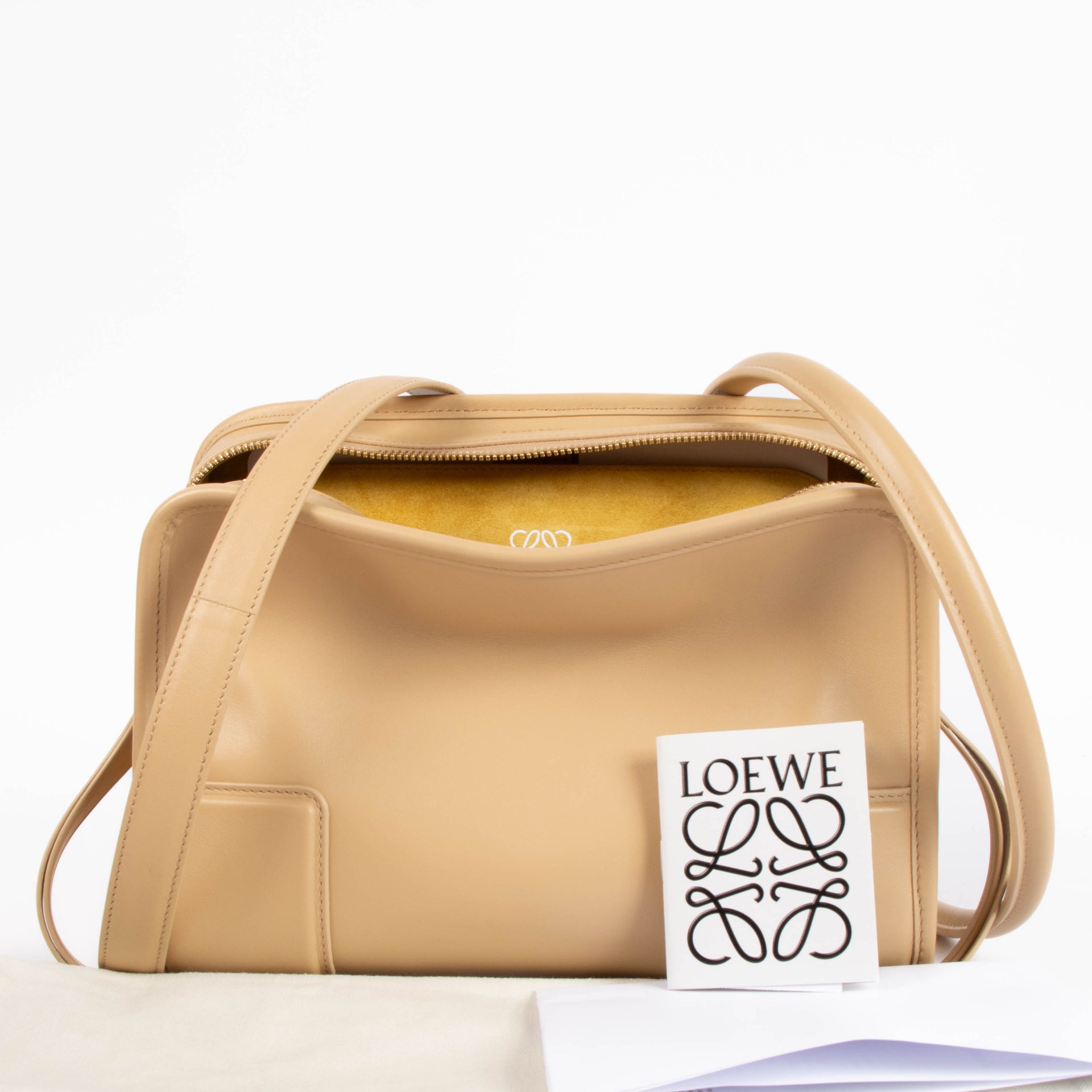 Shop the authentic Loewe Silk Beige/Mustard Soft Calfskin Small Amazona 180 Bag second hand on Labellov.com