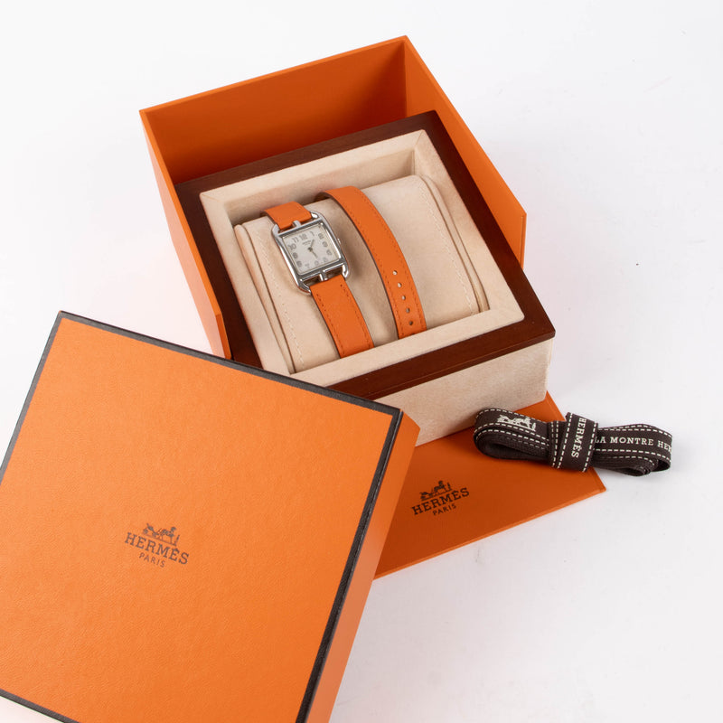 Shop the authentic Hermes Cape Cod Double Tour Small 31mm Watch as new on Labellov.com