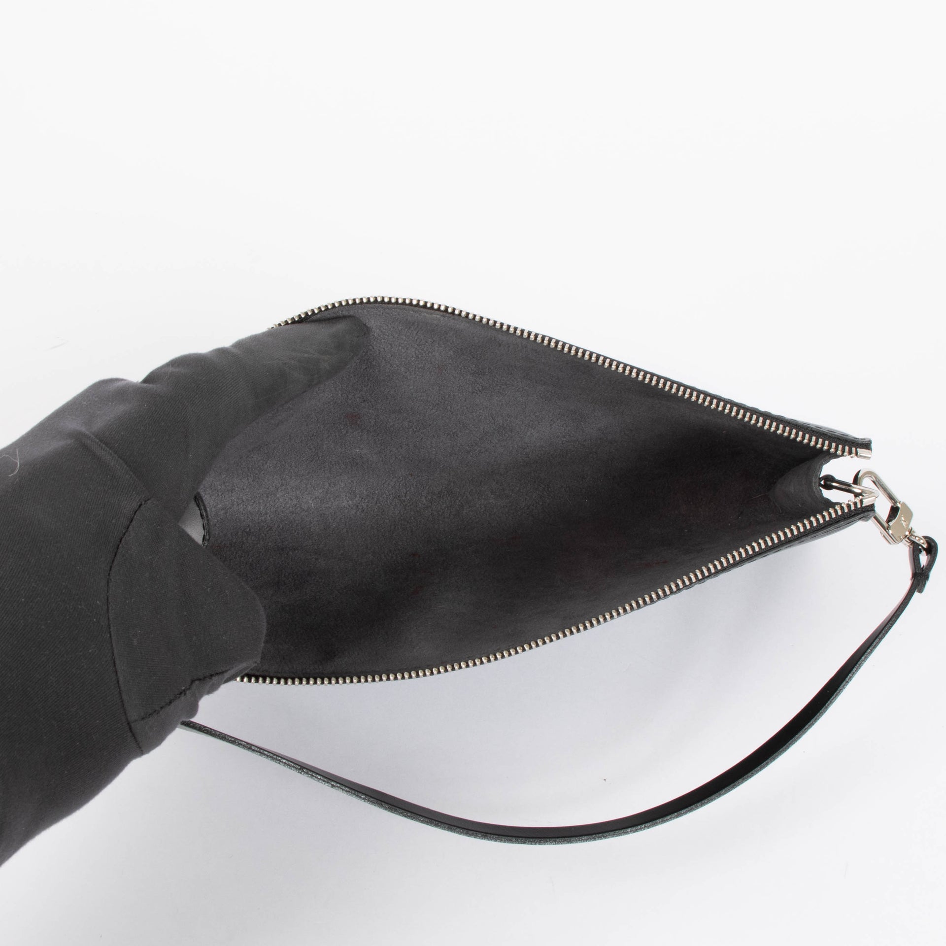 Louis Vuitton Black Epi Pochette Accessoires