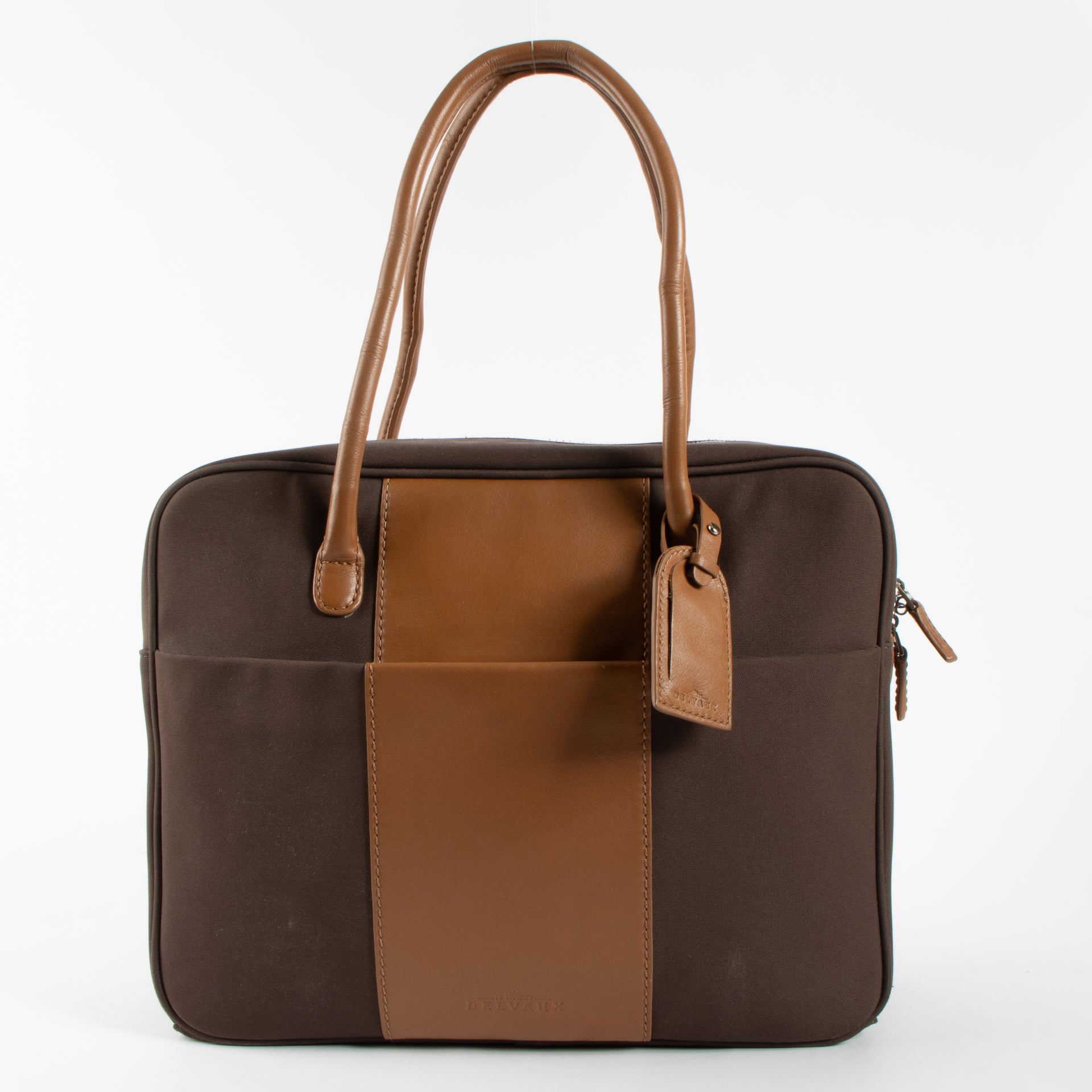 Shop the authentic Delvaux Brown Airess Business Case second hand on Labellov.com!