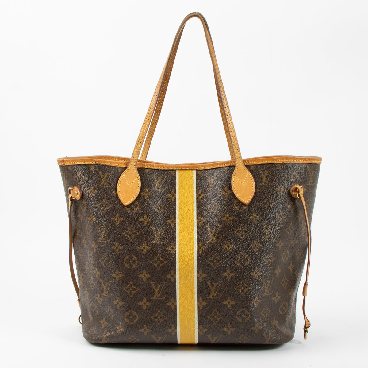 Louis Vuitton Monogram Neverfull MM Shoulder bag