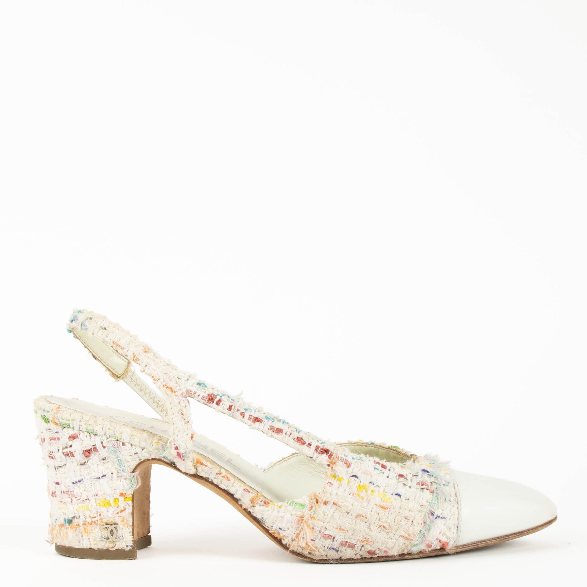 Chanel White Tweed Slingbacks - Size 37,5