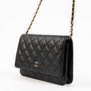 Shop the authentic Chanel Black Caviar Wallet On Chain on Labellov.com !