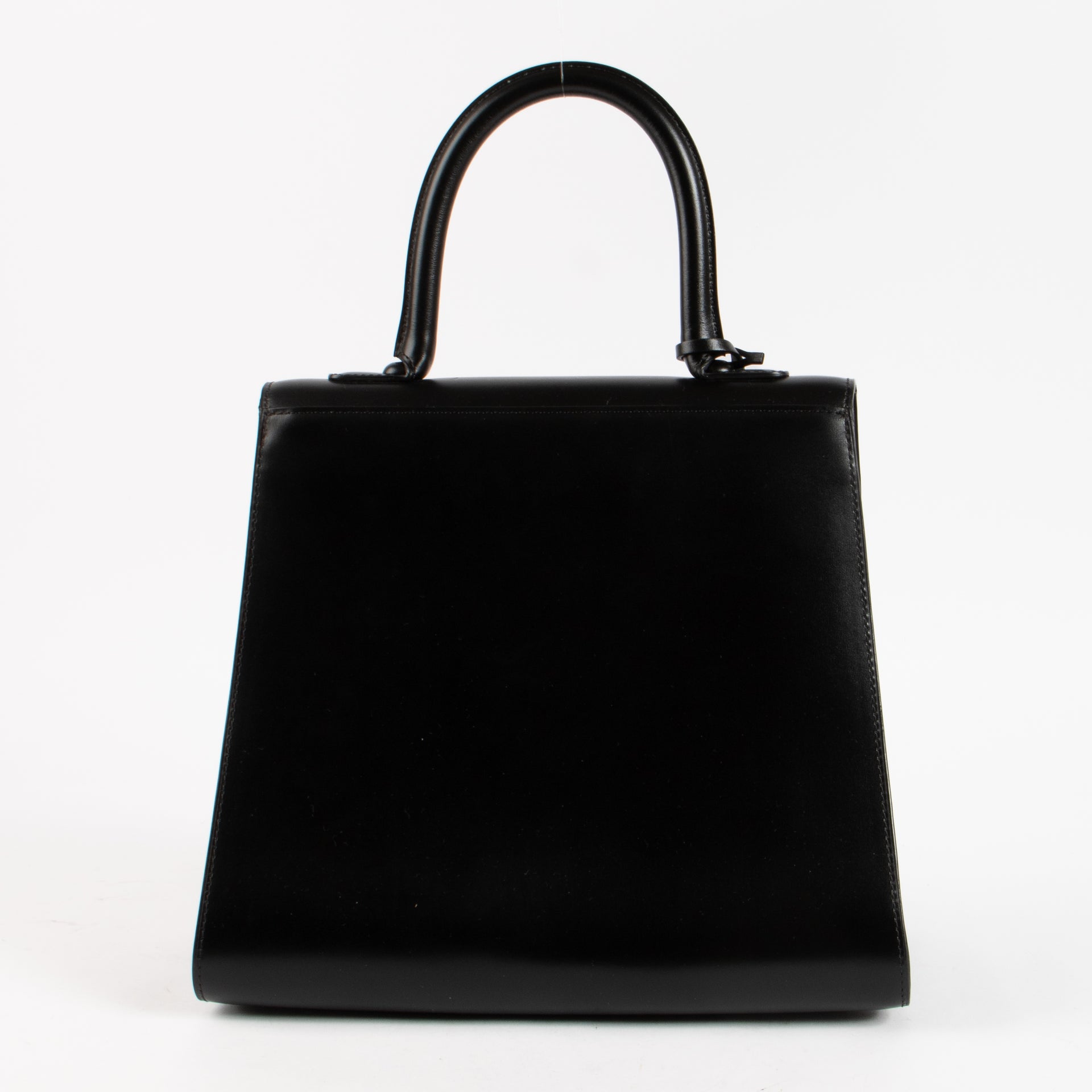 Shop the authentic Delvaux Black Box Calf Brillant L'Humour MM Bag on Labellov.com !